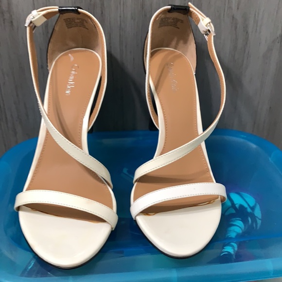 ✨ Calvin Klein ✨ Black/White Size 8 - Picture 1 of 4